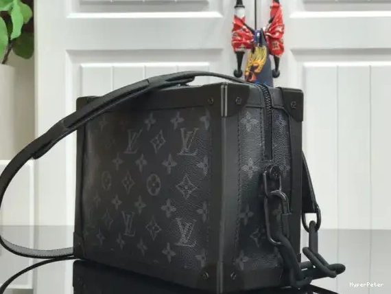 VUITTON LOUIS TRUNK SOFT 0625